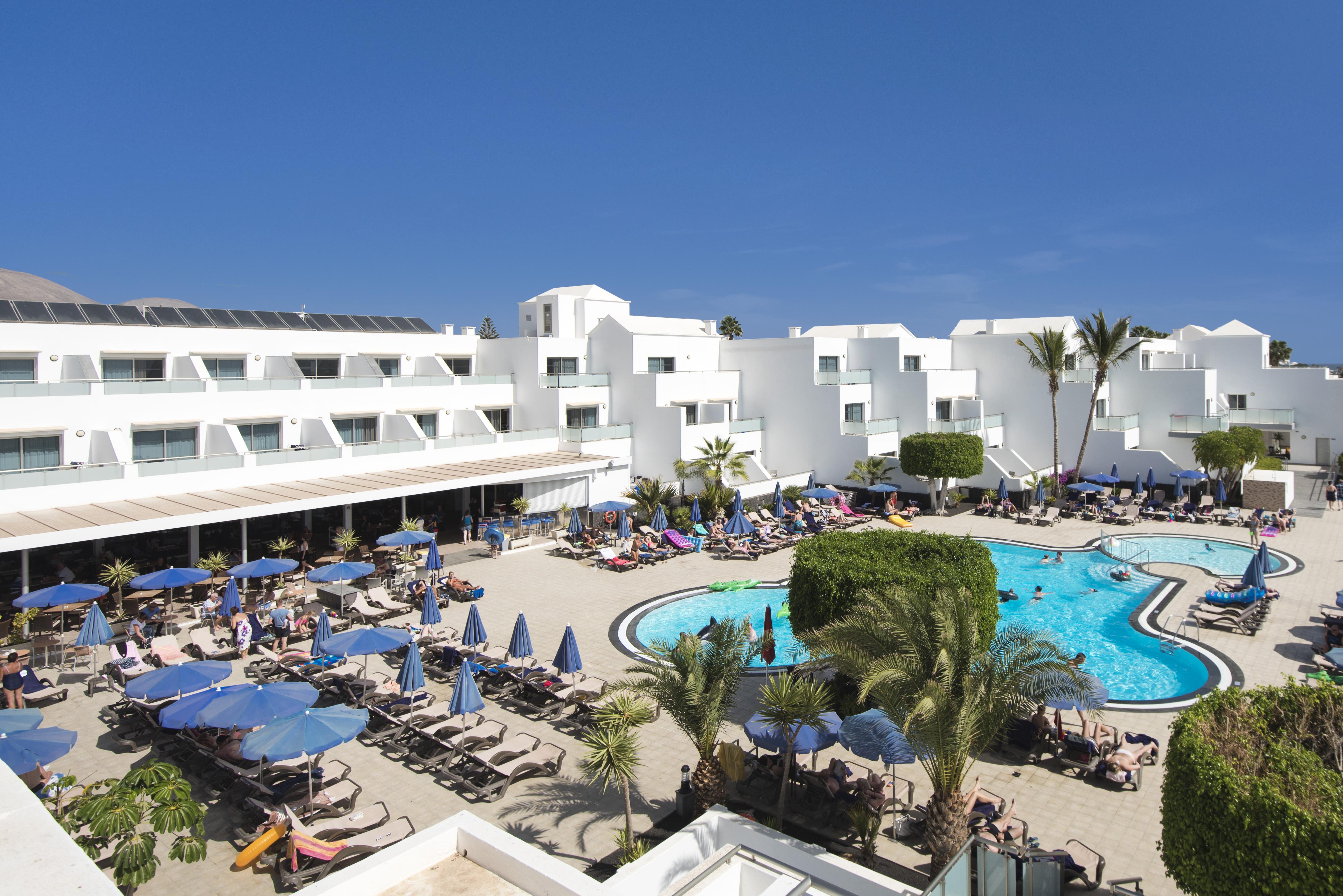 Lanzarote Village Hotel 4*