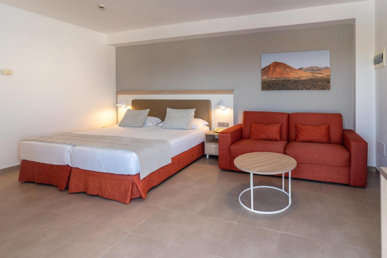 Lanzarote Village 4*