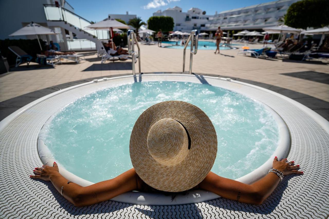 Lanzarote Village 4*